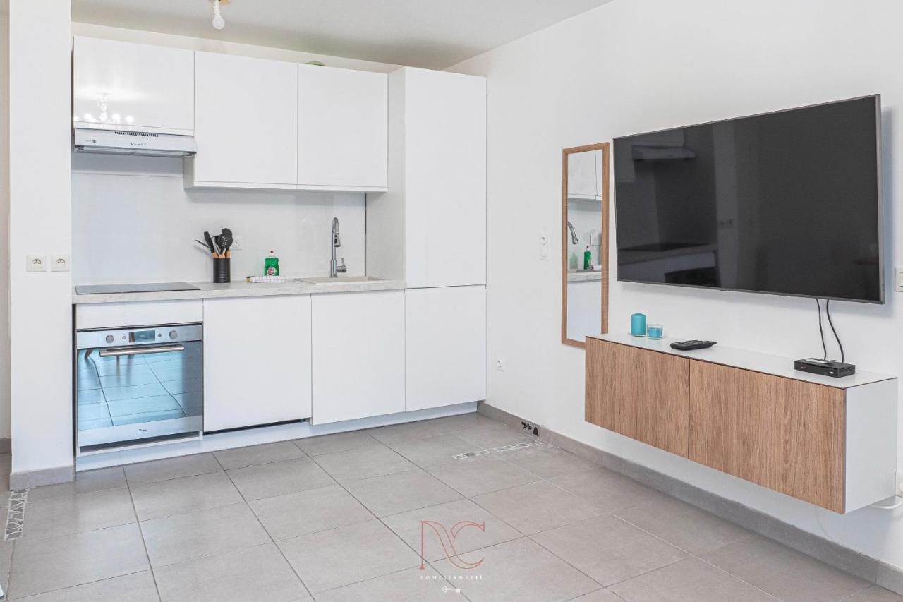 *Disneyland-Paris* 4Pers, Parking, Wifi Chessy  Exteriör bild